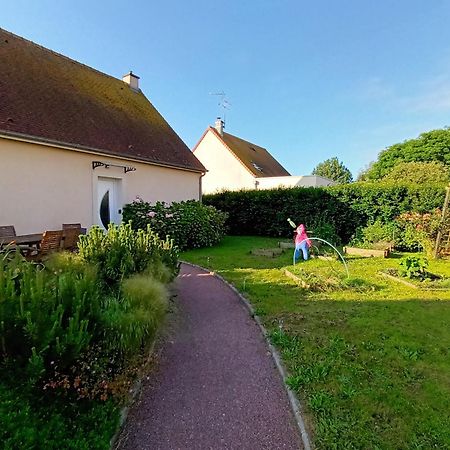 Appartement Tout Confort Le Fresne-Camilly Exterior foto